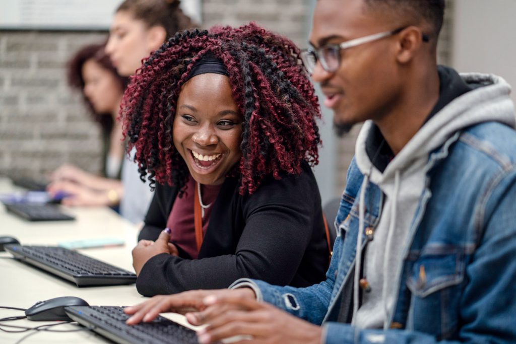 mp_9's tweet photo. How to Graduate College in 4 Years — and Save Money on Loans https://t.co/c4iaYFv0un https://t.co/PO6ZYUp2QC