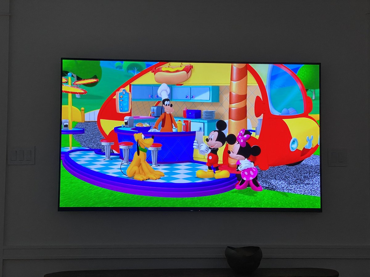 Mickey Mouse Clubhouse is an absolute disaster of a show; the animation, storyline, character development - everything except the music is a total mess. A cheap show that entirely compromised the very most history-rich characters created by Walt Disney himself. - A THREAD 1/6