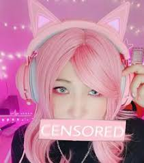 3Valentinayt's tweet photo. @AnielicaYT  y @TitanHammerYT  = titanielicA   

te queremos ani <3 https://t.co/8yKyBi3wYq