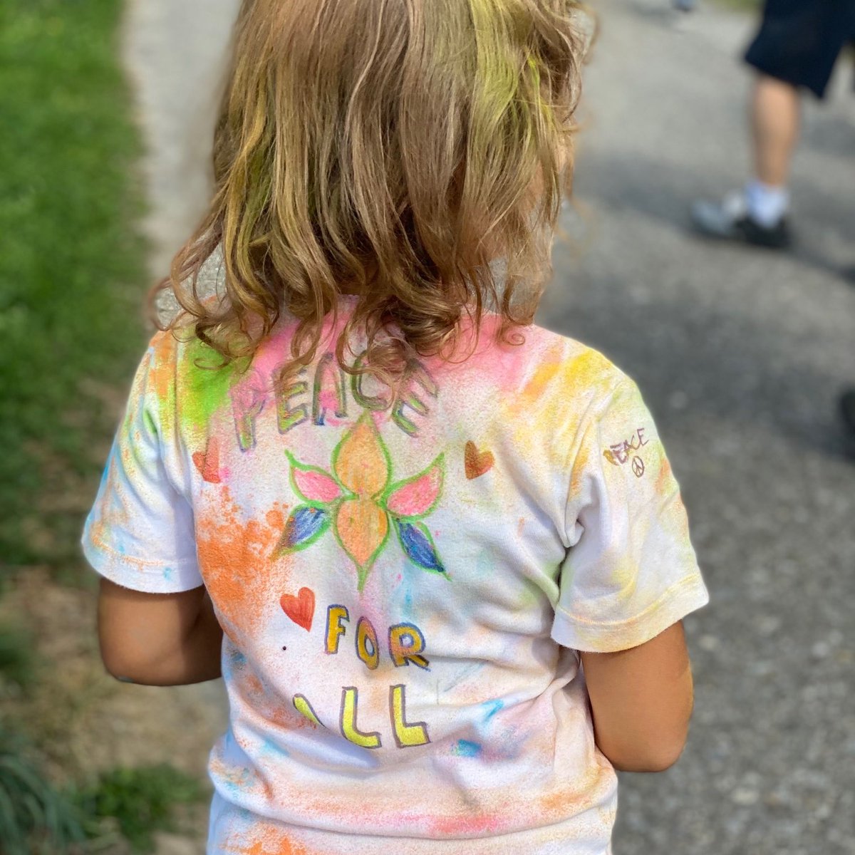 Each year #ISCS recognises #PeaceOneDay by hosting our annual #ColourRun, a fundraising race that supports various charities that promote peace.

We celebrate the day by spreading compassion, kindness and hope in the face of the pandemic.