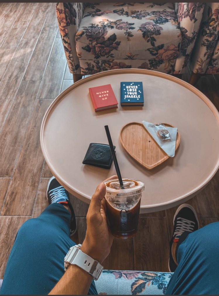 7trk_'s tweet image. كوب قهوة ومكان هادئ 🤎🌾..