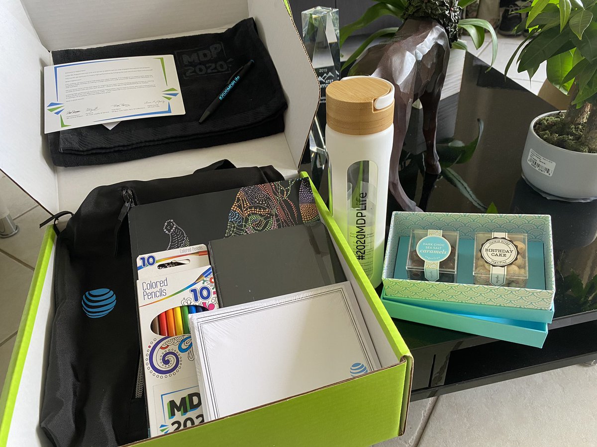 Loving October’s MDP box! The water bottle is amazing and the chocolates are already gone 😂! #2020MDPLife @MDP_ALUM_LIFE <a href="/ATT/">AT&T</a> #lifeatatt #TuggleNation #MiamiMSS