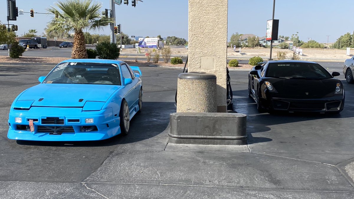 DIRTNASTYDRIFT's tweet photo. Me n da batguy car :) https://t.co/HFjrz5rgHh