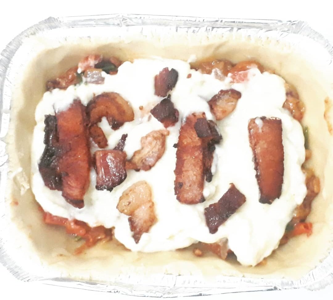 stefanOG99_'s tweet photo. ⚠️ ATENÇÃO ⚠️
Novidade de Sabor!!!
• Empadão de BACON com cebola roxa e catupiry - 500g - R$25,00
Esse é pros amantes de bacon, é muito bacon e muito sabor!!!!
Tô de 🥓 a vida
#empadao #bacon #catupiry #empadas #food #vilavelha #encomenda #empadadivina #salgados #assados https://t.co/KdEtbNoCOp