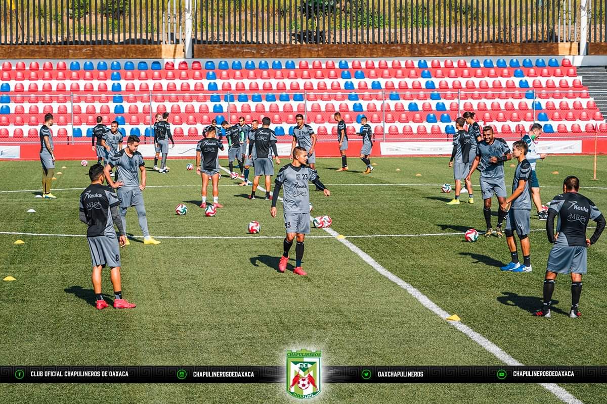 Club Chapulineros de Oaxaca tweet media