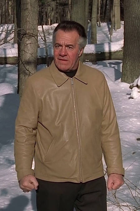 RosieBlackadder's tweet photo. Paulie 'Walnuts' Gualtieri as different walnut dishes, A THREAD

First up, the classic coffee and walnut cake https://t.co/IUoM7b2NOE