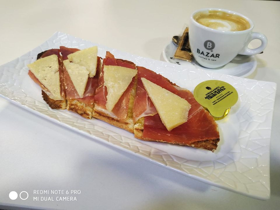 ¡Desayunar bien es esencial para poder con todo lo que nos depara la jornada!💪
En Restaurante Abrehui nos tientan con esta propuesta😋

#Bevald #Hostelería #Desayuno #Jaén #FuerzaBar