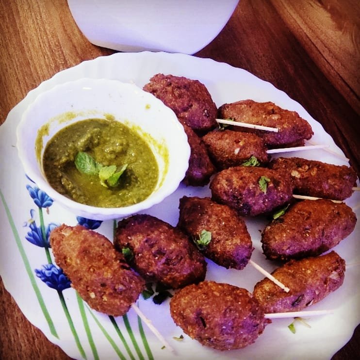 foodies4forever's tweet photo. 😃SOYA_CHUNKS_KAKBAB RECIPE..!! Healthy and tasty home recipe..😃😃
😇Blessed😇 God bless me😇
..
...
.....
#Soyachunks #soyabeen #Soup
#food #recipe #happyrecipe #foodheart #HealthyFood
#goodfood #cooking #chillisouce
#mint #oninon #friedrecipe #tastyfood #homechef #recipes https://t.co/RpVJqzxrpM