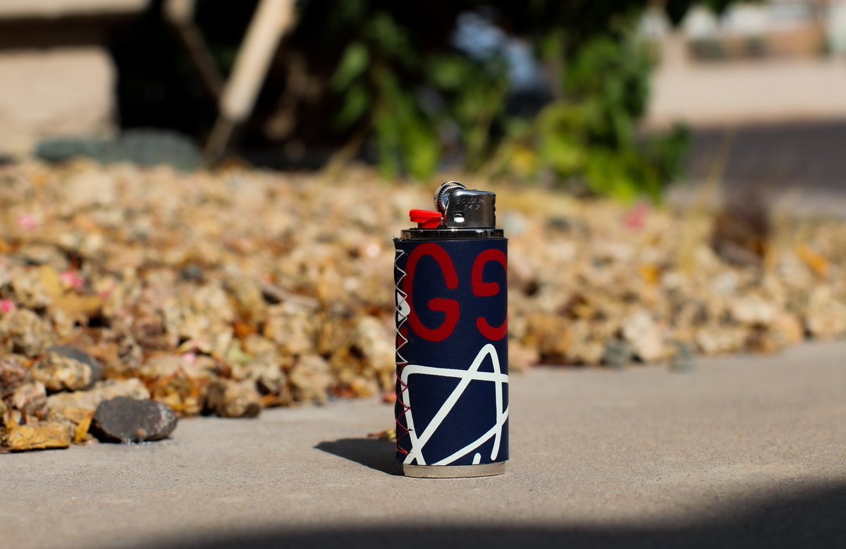 _abcstudios's tweet photo. I feel like giving something away🤷🏻♂️....
How about this Gucci Ghost Custom Lighter Case?👀
All you have to do to enter is RETWEET & LIKE this tweet and reply to it tagging 3 friends as well!
Giveaway ends at 250 entries! Good luck everybody 🍀 🔤
#allboutcustoms #allboutcash https://t.co/brmoLalDAs