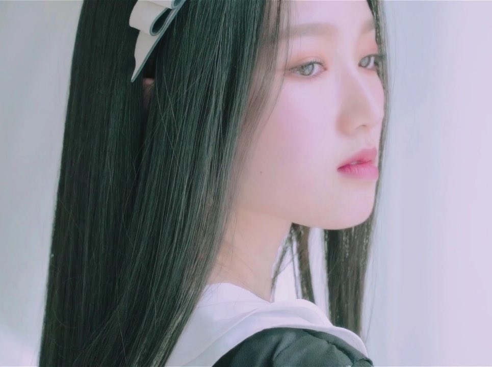 gowonpictures's tweet photo. doll face https://t.co/urXt1hQtIR