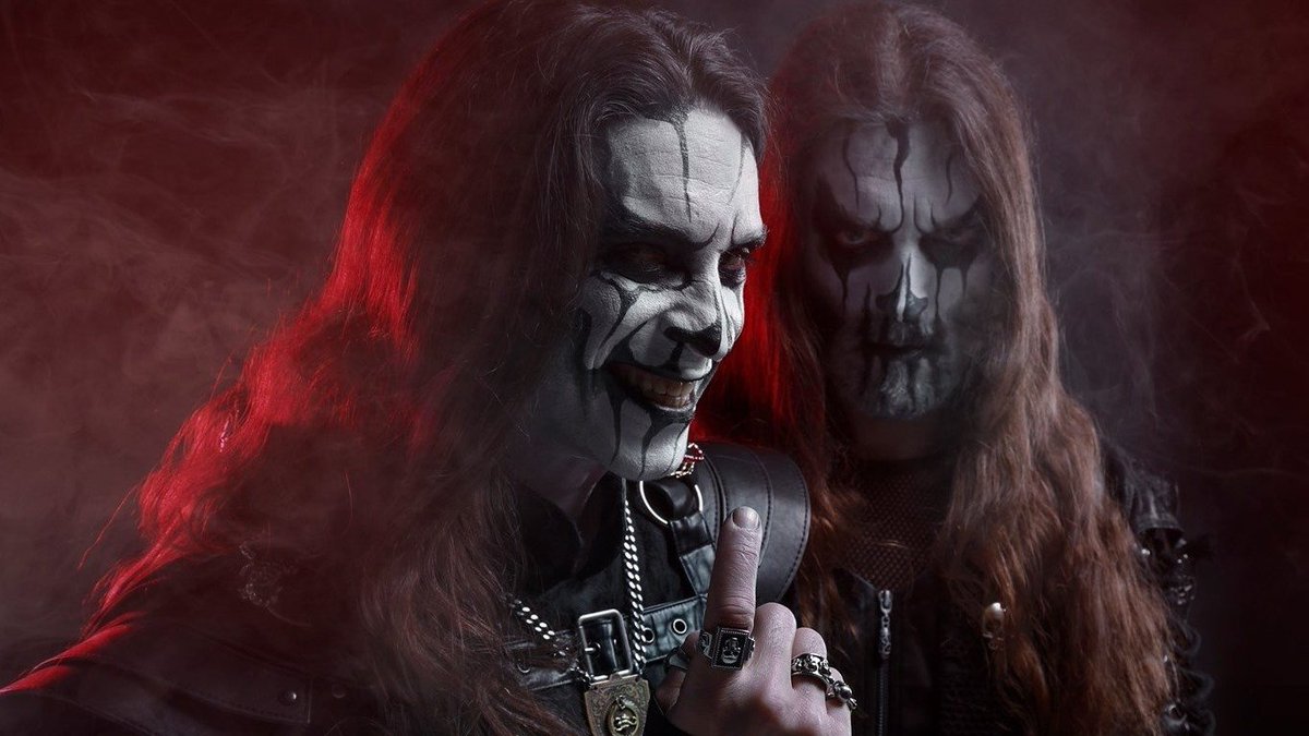 TheGallery_Gr's tweet photo. #MastersOfHorror @carachangren announced their collab with @DCComics for the #newcomicseries ‘Dark Nights: Death Metal’. 'Skull With A Forked Tongue' of their #latestalbum, was used during the #firstepisode
https://t.co/k9j6ShC4NE
⬇️⬇️
https://t.co/HHcf9jd25o
#CarachAngren https://t.co/0UvZ10dU7I