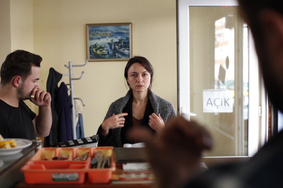 seaturkfilmfest's tweet photo. #BTS from #STFFShorts2020 Selection BREAK OFF, directed by Öykü Orhan
Our #STFFShorts Grand Jury Award recipient to be announced in October 2020! Stay tuned for more info on our online festival in November! https://t.co/VrcDh3hAtM