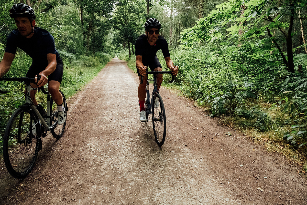 condorcycles's tweet photo. Why should you consider the new Fratello Disc for autumn and beyond?
@roadcc finds out just how versatile our handmade steel frameset can be: https://t.co/3eDKrZ0Oi8 https://t.co/btT15x4tOE