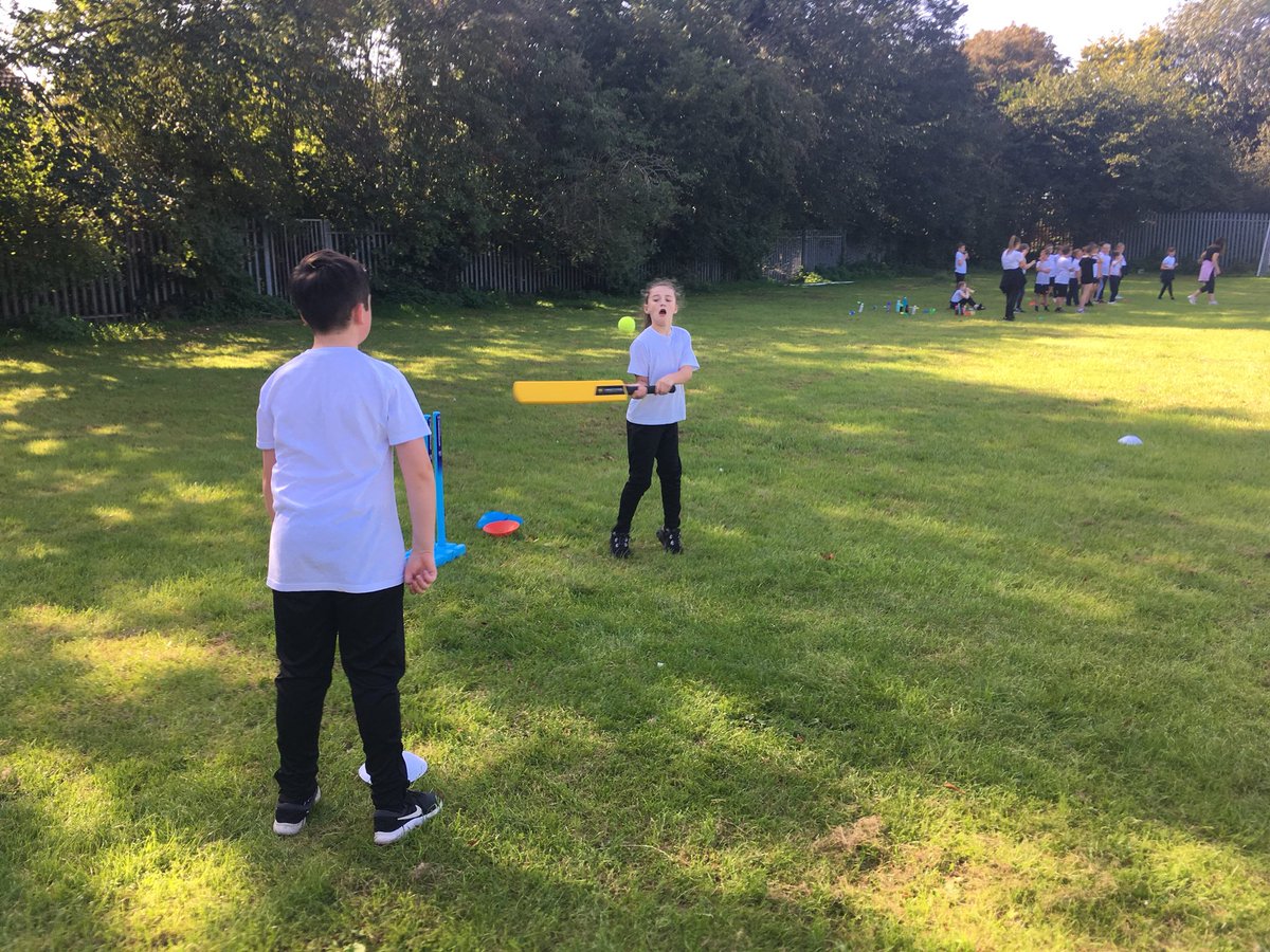 SpringCottagePS's tweet image. Our PE focuses in Year 5 were long jump and triple jump (athletics) and also cricket (striking and fielding) with @YorkshireCCC. It was brilliant to see so many enthusiastic athletes and cricketers! #springcottagesports #springcottage5T #springcottage5L