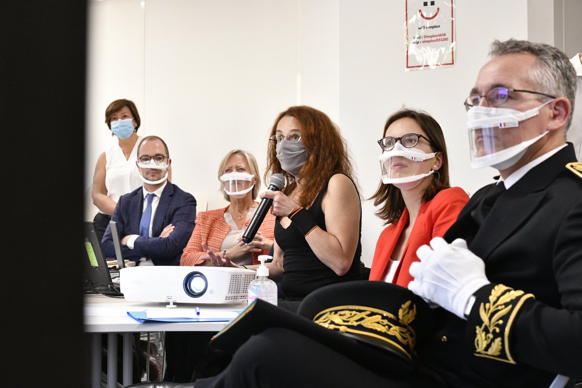 Le numérique ne peut pas laisser de côté 12 millions de Français parce qu’ils seraient en situation de handicap. Nous devons faire mieux. Je signe avec <a href="/s_cluzel/">Sophie Cluzel 🇨🇵🇪🇺</a> une circulaire à l’attention des membres du <a href="/gouvernementFR/">Gouvernement</a> pour accélérer l’accessibilité des sites internets publics