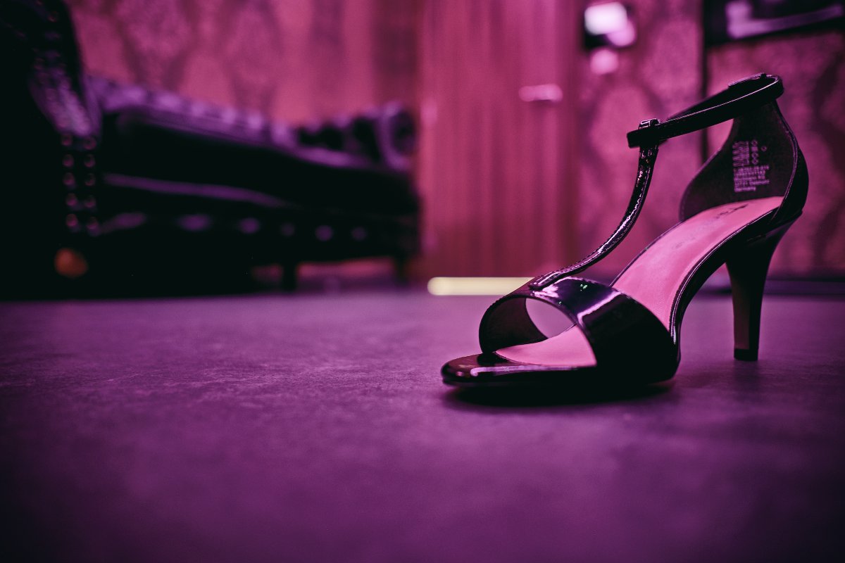 Come play Hangover Déjà Brew, our over 18s fun-filled escape room!

aimescape.com