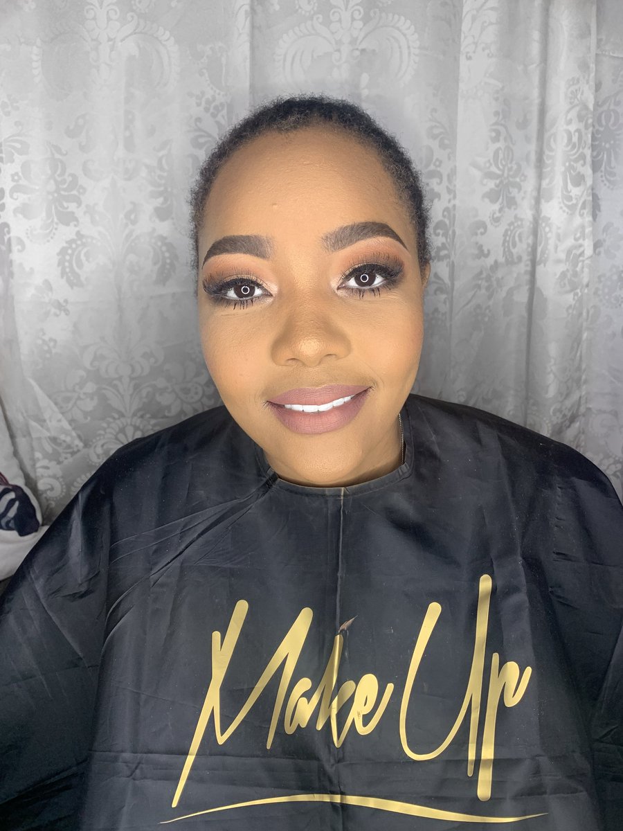 MakeUpByShirzz's tweet photo. Circumstances may change, but your work ethic and consistency shouldn't.
Makeup with the beautiful Tshegofatso Tlamama ๐๐
#makeupbyshirzz
#enhancingbeauty
#ruralmua
#annointedhands https://t.co/FiMZDzJPDJ