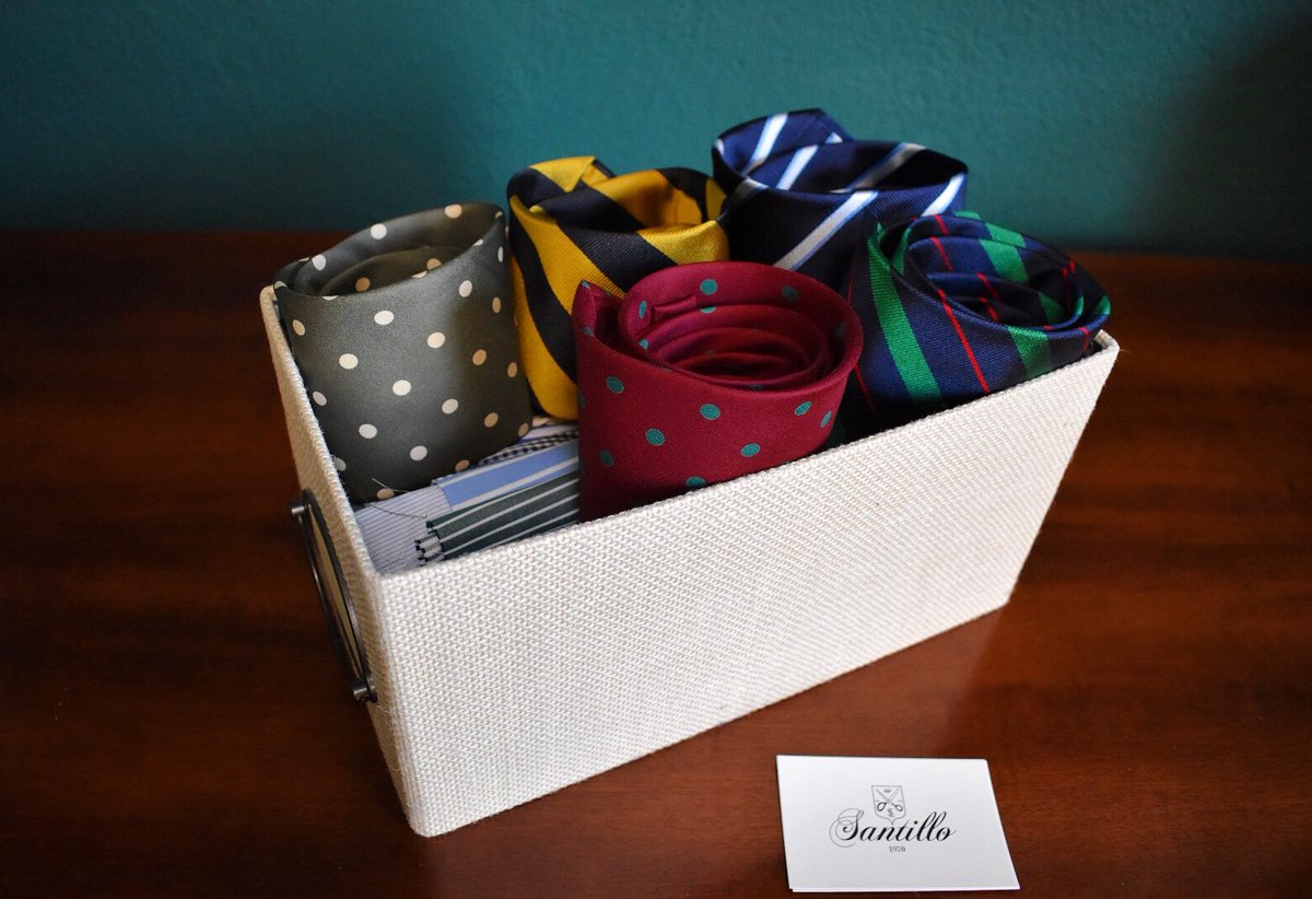 Santillo1970's tweet image. Regimental  and  polka dot ☕️

#ties #santillo1970 #newselection