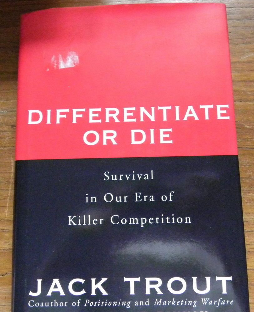 بسم الله نبدأ في تلخيص هذا الكتاب اللي واضح من عنوانه: تميز عن المنافسين أو ستموت.. 

كتاب تسويقي با...