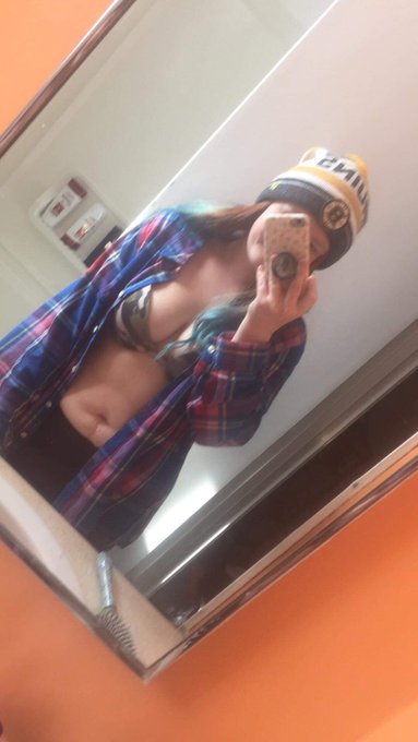 😈Hottest ginger on the Internet😈   https://t.co/EDlAhPfXp7                          . ✨Constant new content  ✨Always<a href="/tag/adult"class="tags"><span>#adult</span></a><a href="/tag/onlyfan"class="tags"><span>#onlyfan</span></a>