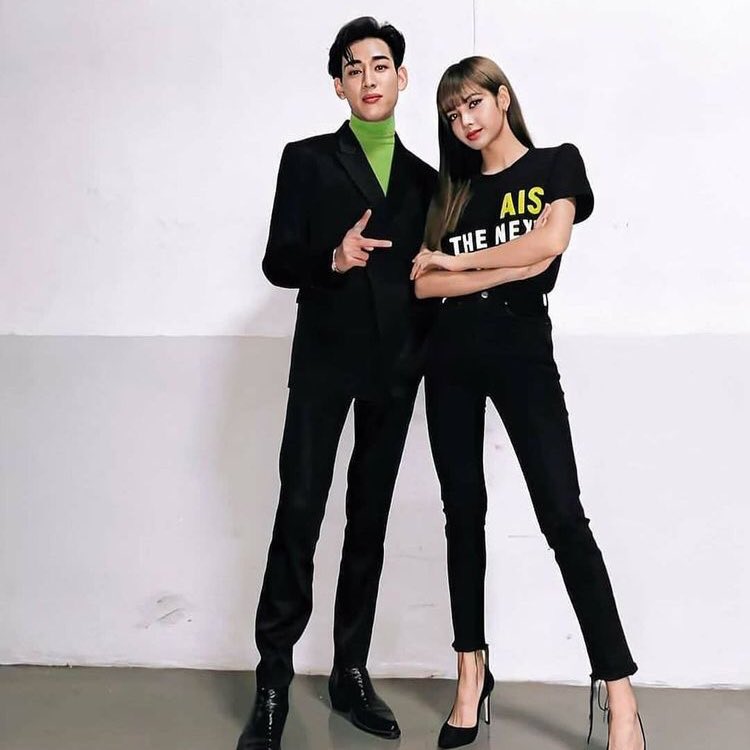 You know it’s gonna be lit when BamBam and Lisa enters the chat