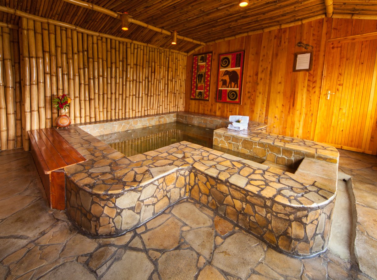 rhinowatchlodge's tweet photo. Our Sauna and Jacuzzi service is open from 17:00 to 22:00. Relax and sweat in our Swedish dry Sauna and relax in our economical heating pump heated Jacuzzi. The charges are as follows

1 Pax – Ksh 7,000
2 Pax – Ksh 4,000 P.P.
3 Pax – Ksh 3,000 P.P.
4 Pax and above Ksh 2,500 P.P. https://t.co/yo4pxaFIsi