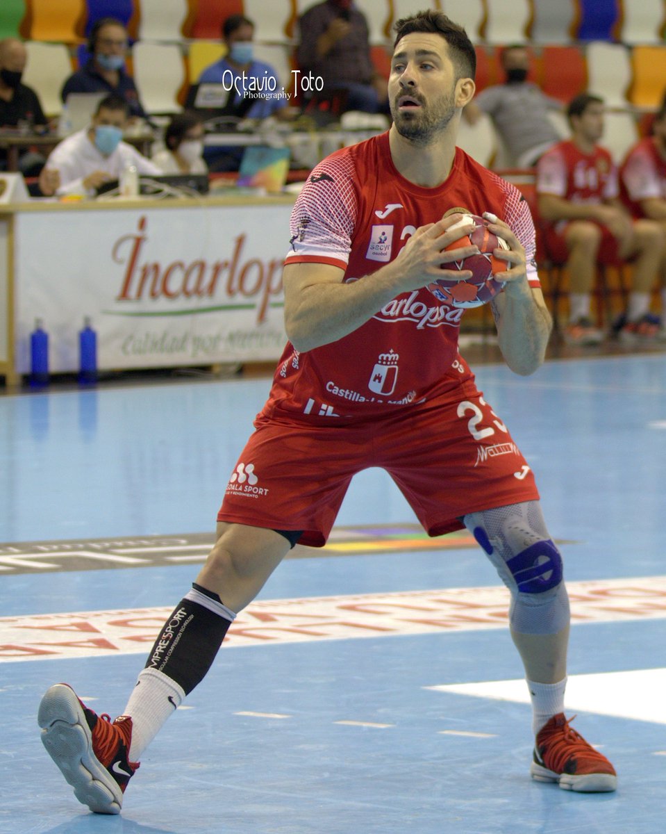 Oktavio Arnao_ Toto tweet media