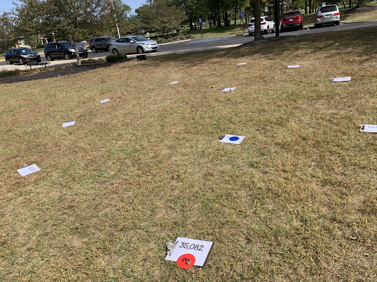 StonegateSTEM's tweet photo. When you can’t play board games because there are too many pieces to touch, you make a giant Bump board with digital dice and individual markers!  @ZCSStonegate https://t.co/J5yvVhQf9N