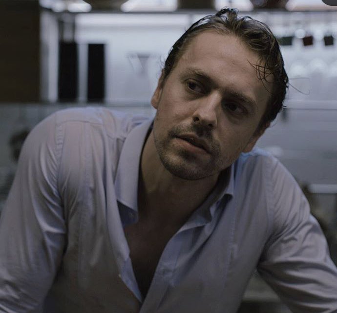 MetinPics's tweet photo. masterpiece #metinakdülger #atiye #TheGift https://t.co/pg3MSvGl4d