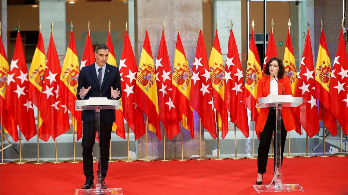 jpermach's tweet photo. "los independentistas dais demasiada importancia a los aspectos identitarios y os preocupais muy poco de los problemas reales de las personas" 
👇👇👇 https://t.co/Ng9lQkNB2j