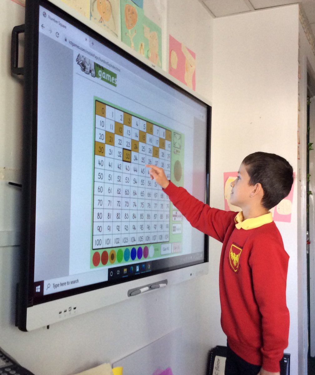 MathsPhoenix's tweet photo. Counting in 2s, 3s, 5s &amp; 10s in @year3phoenix using #ictgames https://t.co/Py5csvluFi