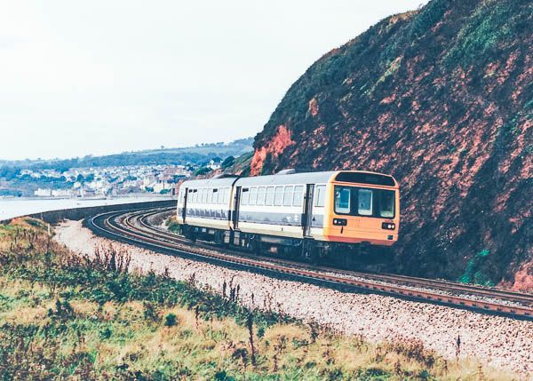 gdmkimages's tweet image. A throwback to GWR Chocolate and Creme Class 142 as a unit rounds the curve at Langstone Rock on its way to Dawlish Warren. 

Recreate this livery on metal signs, mugs, mouse mats and much more at gdmkimages.co.uk/product-tag/mu…

#class142 #railways #gdmkimages #giftideas