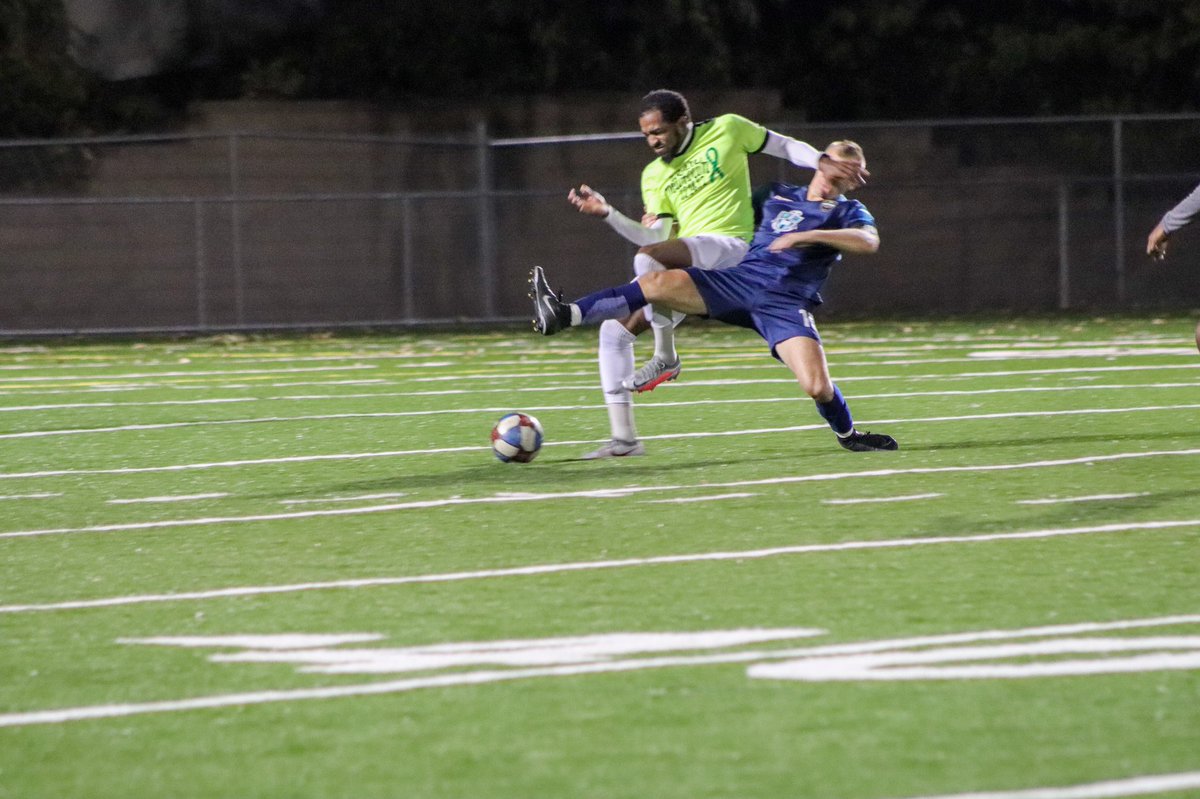 NewtownPrideFC's tweet photo. Newtown Fans we got the best of the best pictures from last nights big win against Sporting Hartford SC right here for you! πΈ
#newtownpridefc #togetherwecan #newtownct #connecticut #connecticutsports #sports #soccer #futbol #athletics #inspiration #motivation #hardwork #team https://t.co/N6ZmfyjbEU