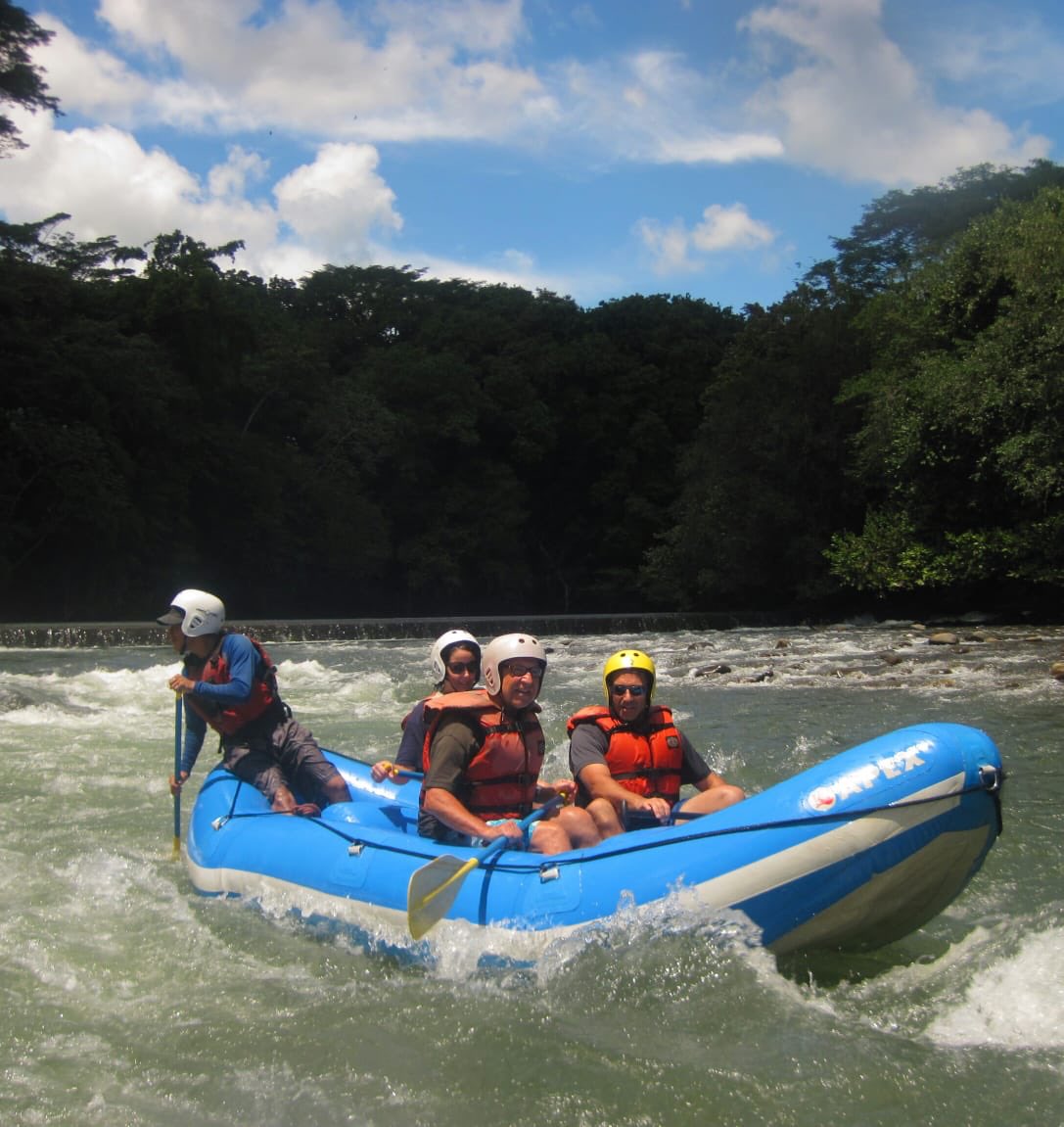 tguarumo's tweet photo. ¿Alguna vez has escuchado sobre la majestuosa #cascadaKiki en la comarca #GnabeBukle en #Soloy o del #riverrafting que se practica en los potentes ríos de #Chiriqui? ¡No te pierdas el #iglive de este sábado con el guía Juan Carlos Bejarano! #caminaresgratis #tribuguarumo https://t.co/Z3Zeau29Gz