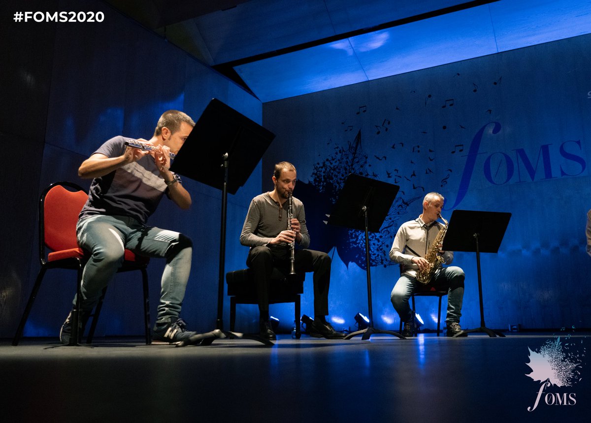omusicalsoriano's tweet photo. Sexteto Cluster &amp; Juan Echanove preparados para el estreno absoluto de la obra del compositor Daniel Amadeo Zimbaldo 🤩

#FOMS2020 #OdónInfinito #CicloPianoGerardoDiego #Bécquer #EligeSoria #omusicalsoriano #culturaressalud https://t.co/W0WeIbN4jk