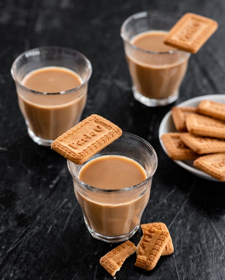 Good Morning With Tea And Biscuits