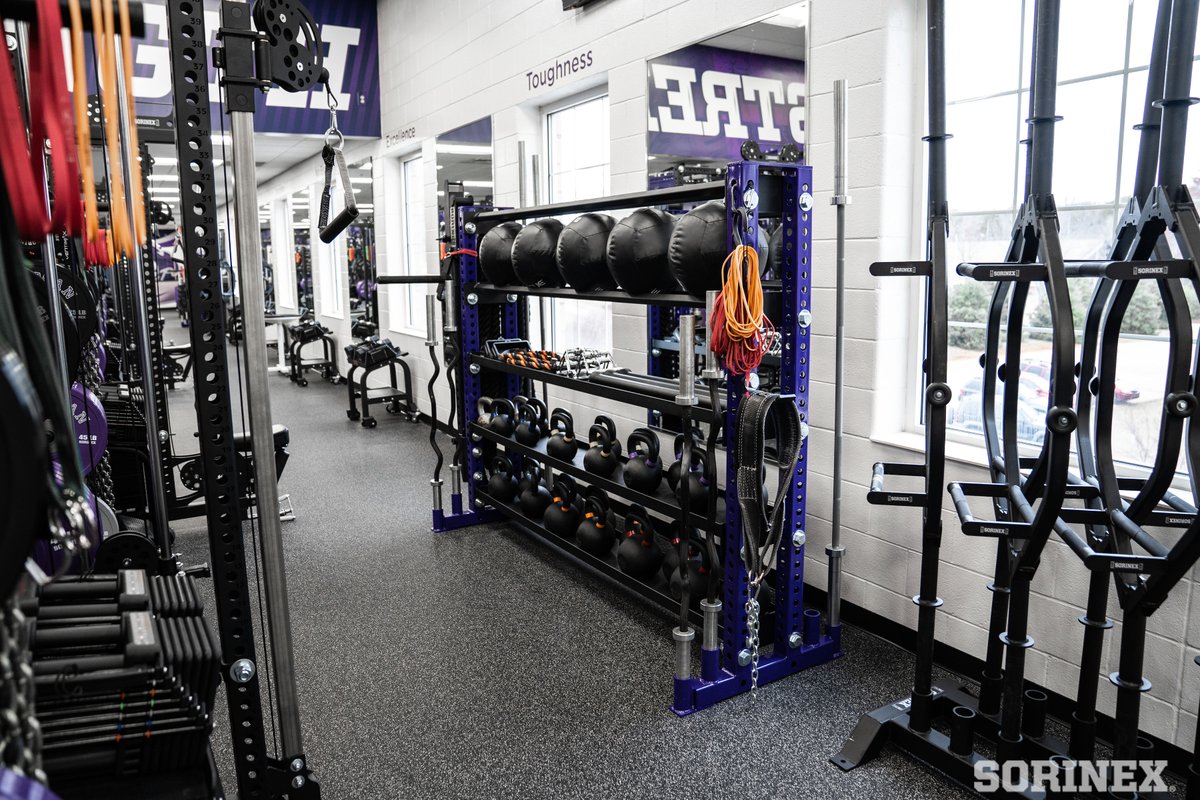 Our iron paradise. 🌴

#FUAllTheTime x #EliteIsTheStandard