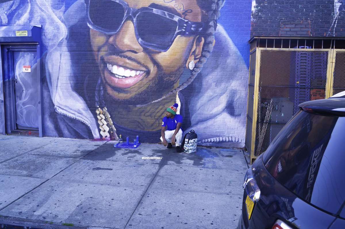 shotbyspot's tweet photo. Woo in peace #popsmoke ππ½// Brooklyn NY pictures by #spotlightvisualz https://t.co/UHkQ0iMCpB