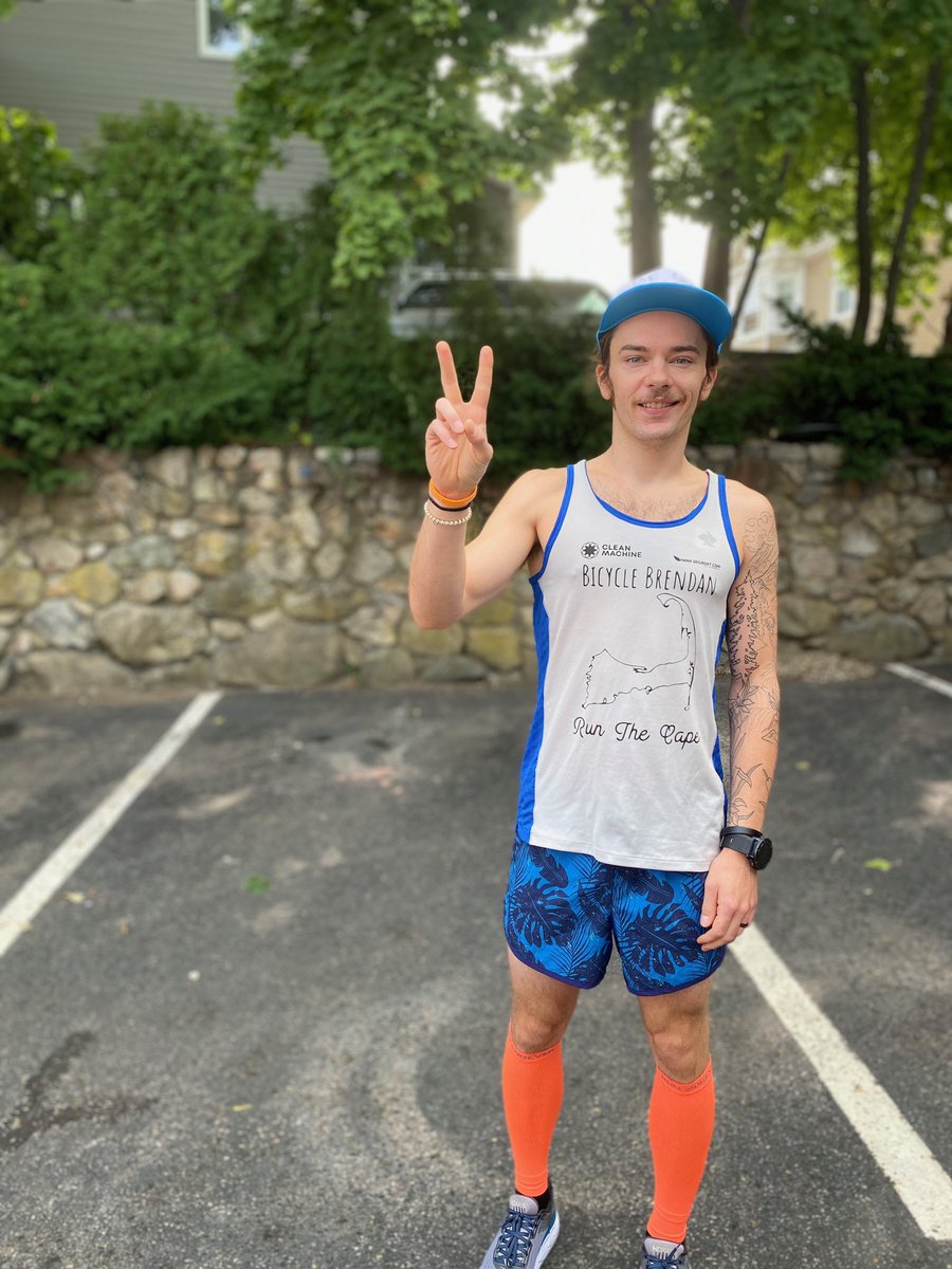 ChrisFlanaganTV's tweet photo. This Waltham man ran 100 miles from Ptown to Woods Hole in less than 24 hrs as part of a fundraiser.
At 4: the other part that put him in @GWR 
@boston25 https://t.co/PPUyG209cB