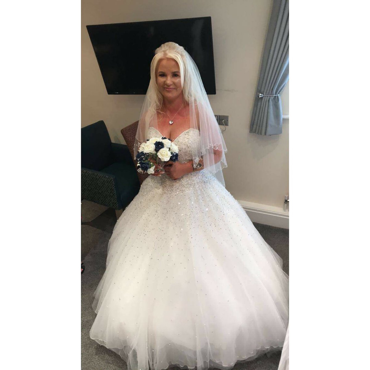 Here is Charlene who got married a couple of weeks ago in a stunning sparkly <a href="/morileeofficial/">Morilee</a> wedding gown

Thank you so much for the picture 
Congratulations to you both ❤👰💍

#wedding #weddingday