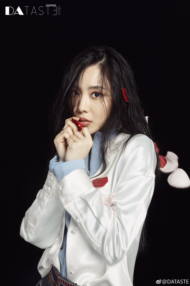 FeiandJia's tweet photo. #Fei x #DATASTE (3)
- April 2019
#WangFeiFei #missA https://t.co/qfOlSHX3sD