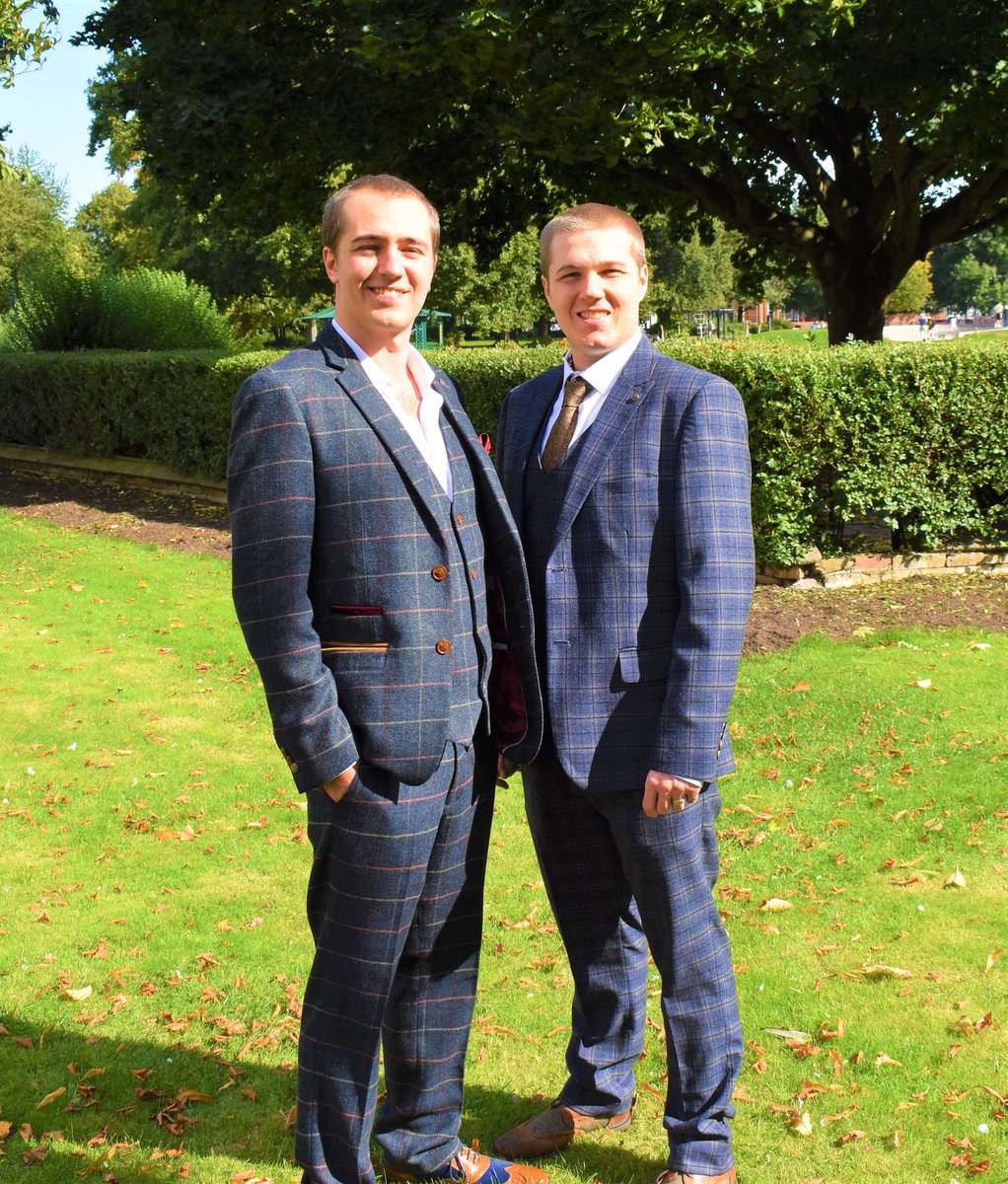 ConnorRev's tweet photo. Big thanks to the guys and gals from @master_debonair for making us Christie boys look half decent for my brother's wedding! #suitedandbooted #masterdebonair #wedding https://t.co/IIeYO52Cwk