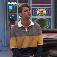 FanaccJace's tweet photo. appreciation post #106 sorry for not posting much Jace school is a lot right now. Jace, whenever you feel nervous or anxious how do you deal with it? @Jacenorman https://t.co/aYjlFyZAR4
