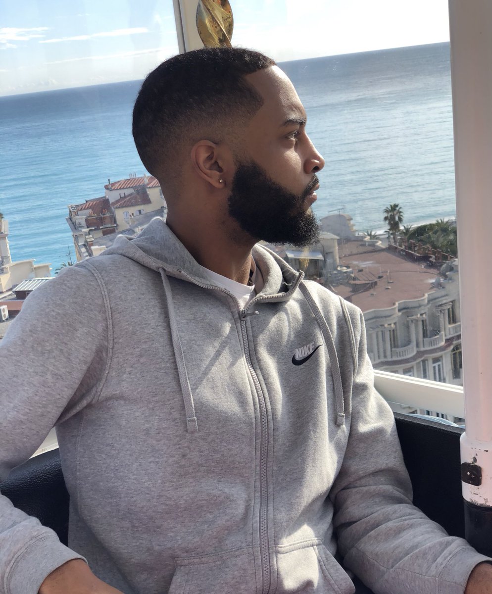 ThatGuy_Andre's tweet photo. Views https://t.co/v0IiIJYl4V