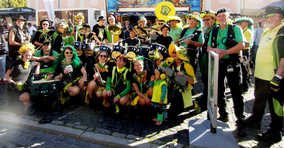 1ThGuggen's tweet photo. Zeit zurück zu schauen... Aus klein wird groß... Unser Verein verbindet seit vielen Jahren junge und alte Menschen mit Spaß an der Musik... https://t.co/6C13QYZ6Tr