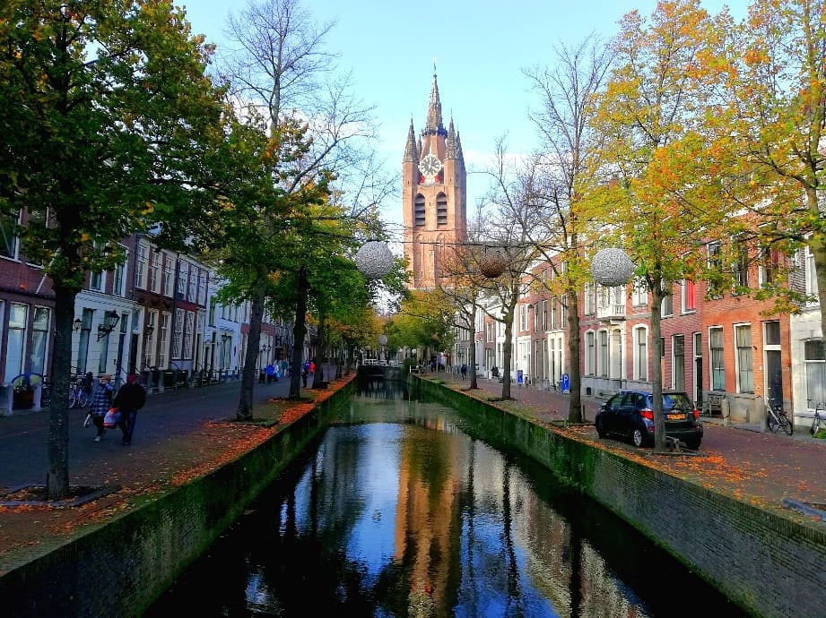TravellNotes's tweet image. Still about Delft.. Oude Kerk (the famous leaning tower) 🍁

#delft #delftblue #delftcity #delftsblue #delftnetherlands #netherlands #netherlands 🇳🇱 #europe #europa #europetravel #oudekerk #oudekerkamsterdam #oudekerkdelft #oudekerk