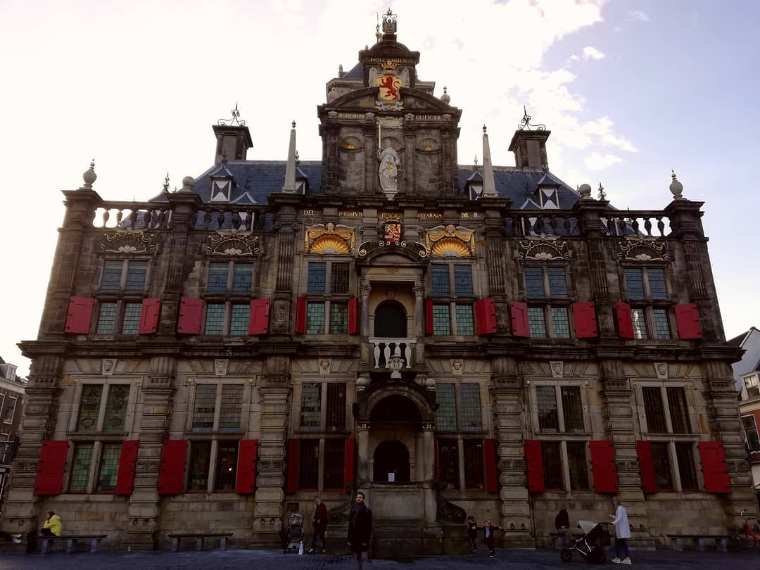 TravellNotes's tweet image. Last ones about Delft...Main Square 💙❤️

#delft #delftblue #delftcity #delftsblue #delftmainsquare #delftnetherlands #netherland #netherlands #europa #europe #markt #delfttownhall #delftnewchurch #delftnieuwekerk