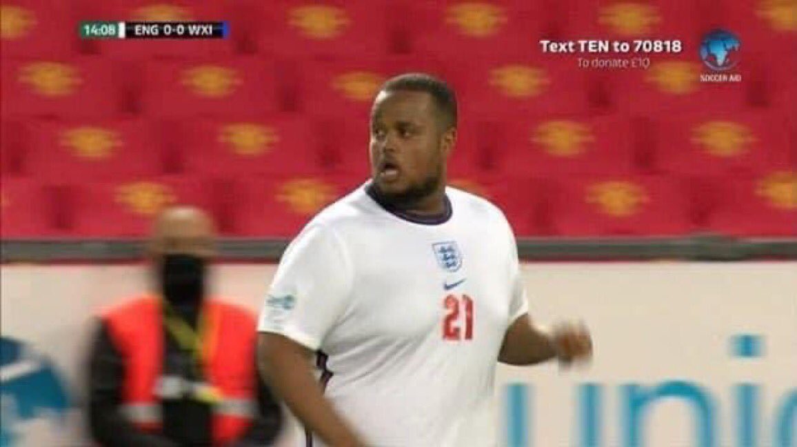 Declan ﾒ𝟶 tweet media