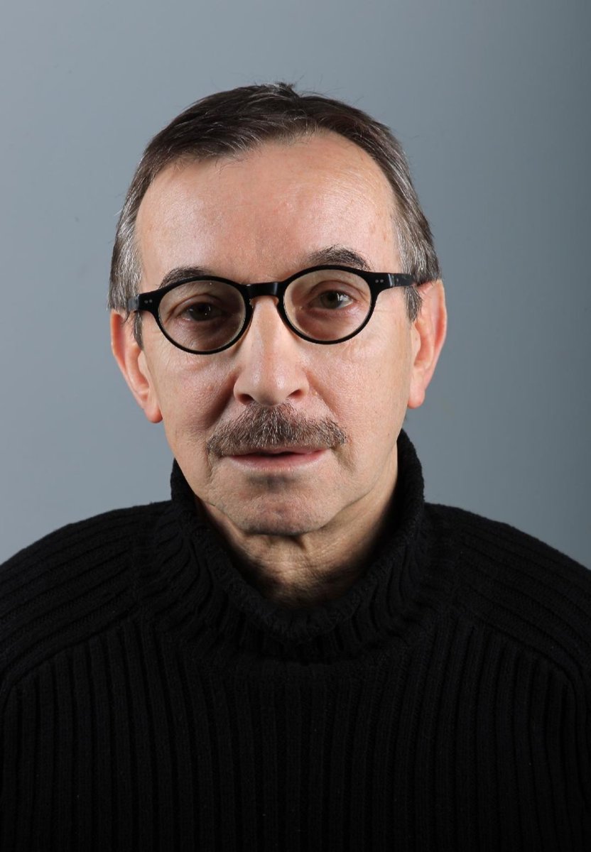 Myriam_Bensalah's tweet photo. Cher(e)s Ami(e)s,
Monsieur #GuyRoger, Journaliste, ancien Grand Reporter à @lequipe et Auteur du livre : "Bernal et les Fils de la Cordillère. Voyage au Pays des Grimpeurs Colombiens" est l'Invité Exceptionnel de @NetWorkFoot1.
Rdv à 21h sur Youtube ! #Cyclisme #TDF2020 😊👏🙏 https://t.co/NC8sbWnUEd