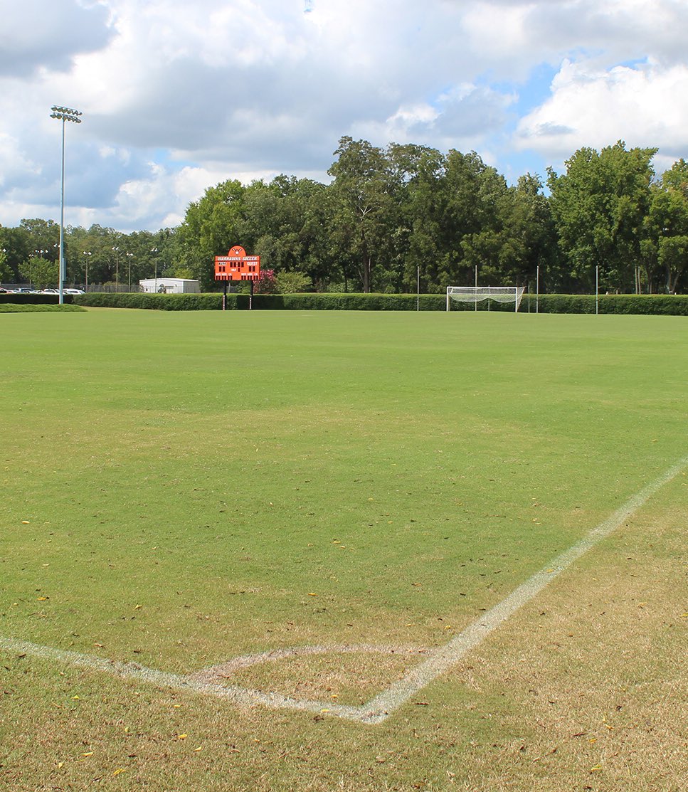 AUM STUDENTS🗣

Join us this Thursday, Sept. 24 at 7 PM on the AUM Soccer Complex for a socially-distanced movie night! #WeAreAUM